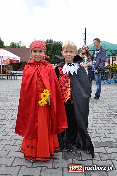 Zdjęcie w galerii na portalu naszraciborz.pl: Owsiszcze świętowały z Nową Wioską wiadomości z regionu