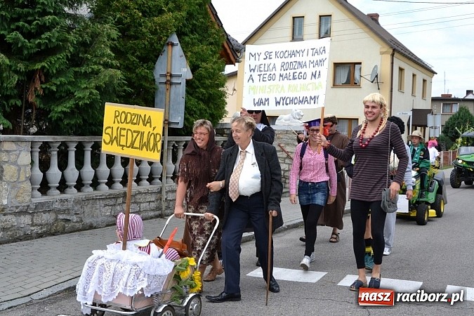 Zdjęcie w galerii na portalu naszraciborz.pl: Owsiszcze świętowały z Nową Wioską wiadomości z regionu