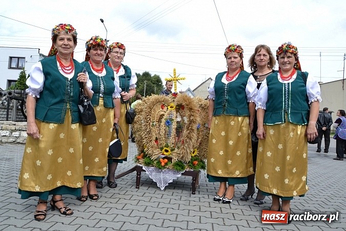 Zdjęcie w galerii na portalu naszraciborz.pl: Owsiszcze świętowały z Nową Wioską wiadomości z regionu