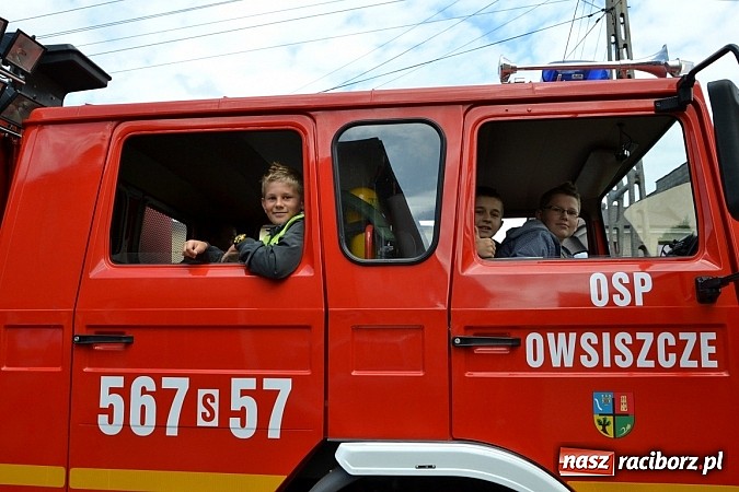 Zdjęcie w galerii na portalu naszraciborz.pl: Owsiszcze świętowały z Nową Wioską wiadomości z regionu