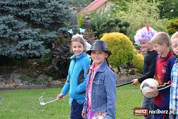 Zdjęcie w galerii na portalu naszraciborz.pl: Owsiszcze świętowały z Nową Wioską wiadomości z regionu