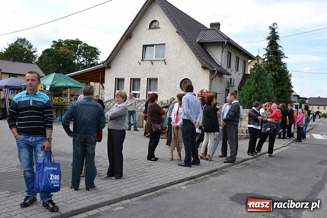 Zdjęcie w galerii na portalu naszraciborz.pl: Owsiszcze świętowały z Nową Wioską wiadomości z regionu