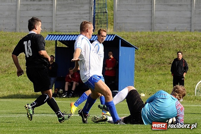 Zdjęcie w galerii na portalu naszraciborz.pl: Kapitan uratował punkt dla Czarnych wiadomości z regionu