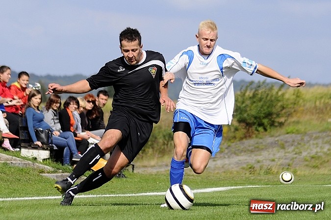 Zdjęcie w galerii na portalu naszraciborz.pl: Kapitan uratował punkt dla Czarnych wiadomości z regionu