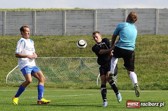 Zdjęcie w galerii na portalu naszraciborz.pl: Kapitan uratował punkt dla Czarnych wiadomości z regionu