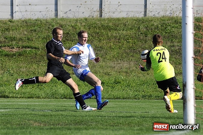 Zdjęcie w galerii na portalu naszraciborz.pl: Kapitan uratował punkt dla Czarnych wiadomości z regionu