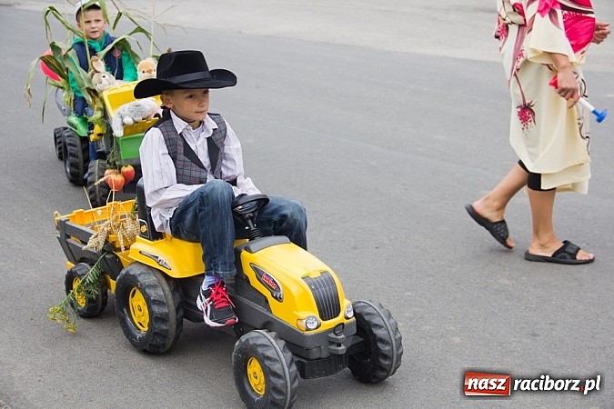 Zdjęcie w galerii na portalu naszraciborz.pl: Dożynki w Rudniku. Od korowodu do festynu wiadomości z regionu