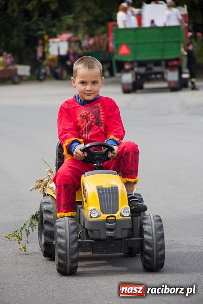 Zdjęcie w galerii na portalu naszraciborz.pl: Dożynki w Rudniku. Od korowodu do festynu wiadomości z regionu