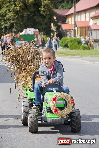 Zdjęcie w galerii na portalu naszraciborz.pl: Dożynki w Rudniku. Od korowodu do festynu wiadomości z regionu