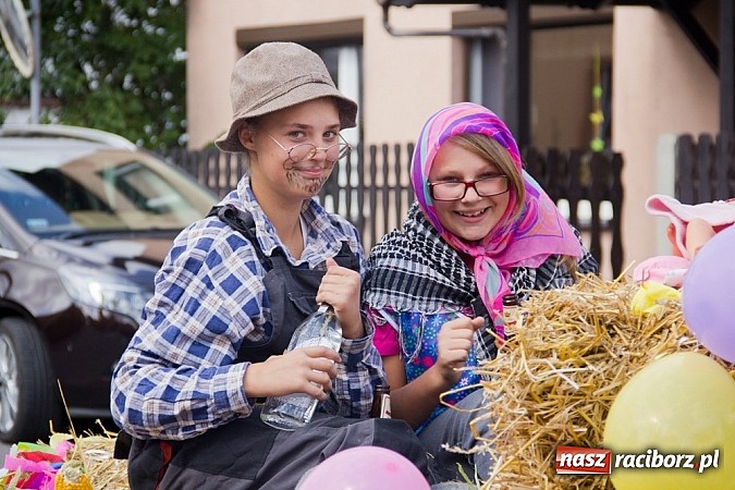 Zdjęcie w galerii na portalu naszraciborz.pl: Dożynki w Rudniku. Od korowodu do festynu wiadomości z regionu