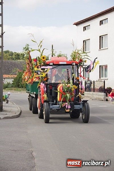 Zdjęcie w galerii na portalu naszraciborz.pl: Dożynki w Rudniku. Od korowodu do festynu wiadomości z regionu