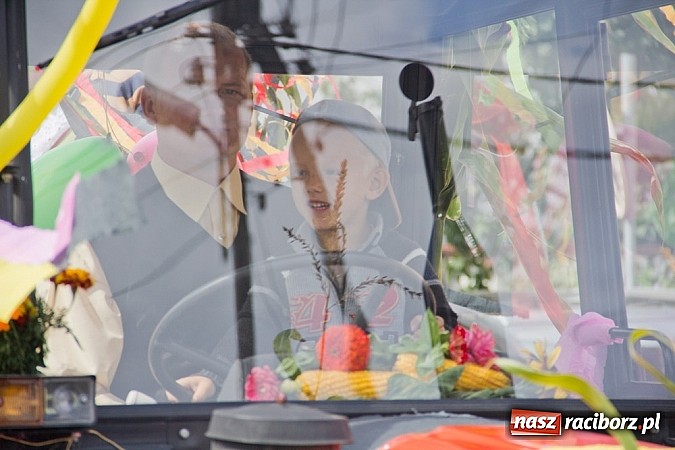 Zdjęcie w galerii na portalu naszraciborz.pl: Dożynki w Rudniku. Od korowodu do festynu wiadomości z regionu