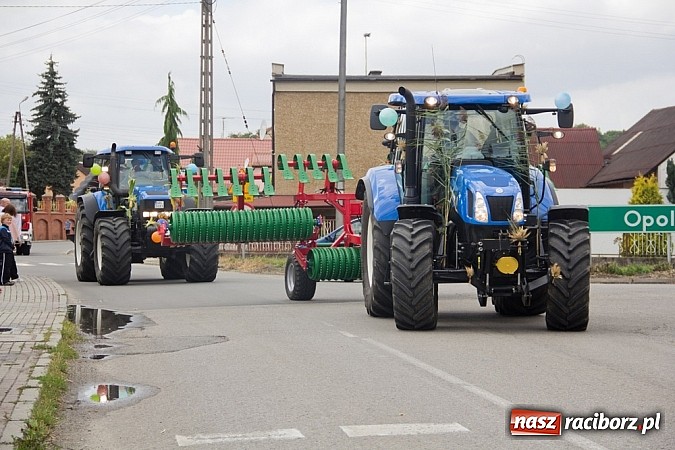 Zdjęcie w galerii na portalu naszraciborz.pl: Dożynki w Rudniku. Od korowodu do festynu wiadomości z regionu