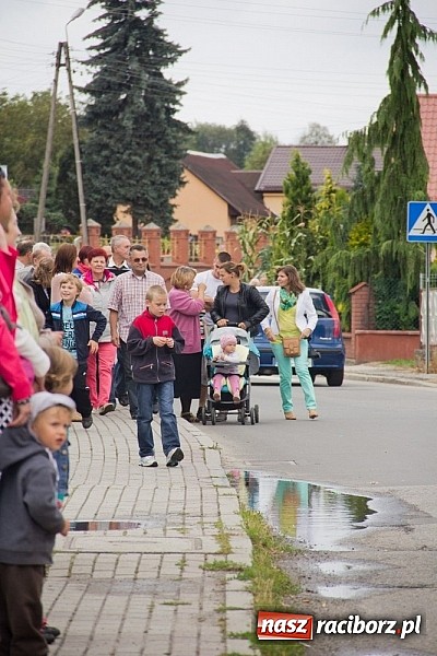 Zdjęcie w galerii na portalu naszraciborz.pl: Dożynki w Rudniku. Od korowodu do festynu wiadomości z regionu