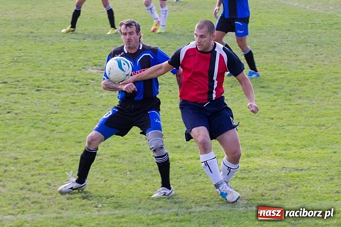 Zdjęcie w galerii na portalu naszraciborz.pl: B klasa: Sześciopak na Brzeziu wiadomości z regionu