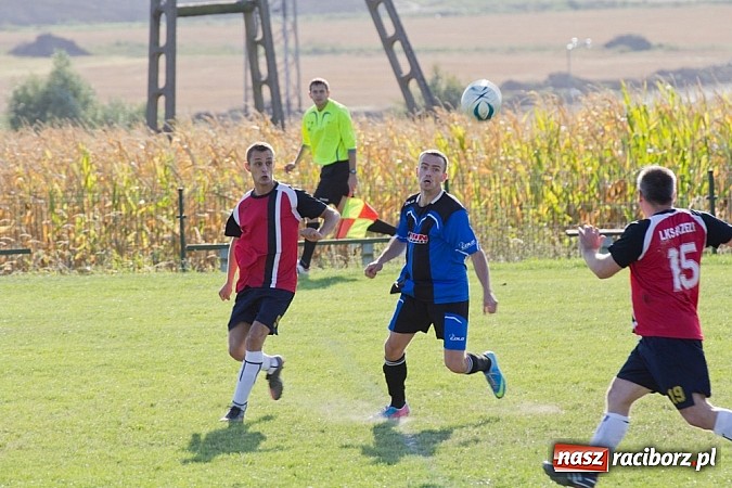 Zdjęcie w galerii na portalu naszraciborz.pl: B klasa: Sześciopak na Brzeziu wiadomości z regionu