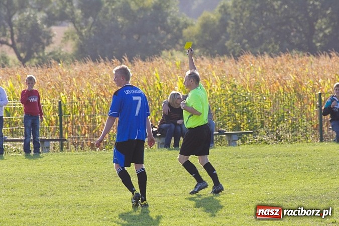 Zdjęcie w galerii na portalu naszraciborz.pl: B klasa: Sześciopak na Brzeziu wiadomości z regionu