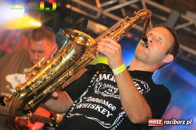 Zdjęcie w galerii na portalu naszraciborz.pl: Nauka gry na instrumentach dla każdego!  wiadomości z regionu