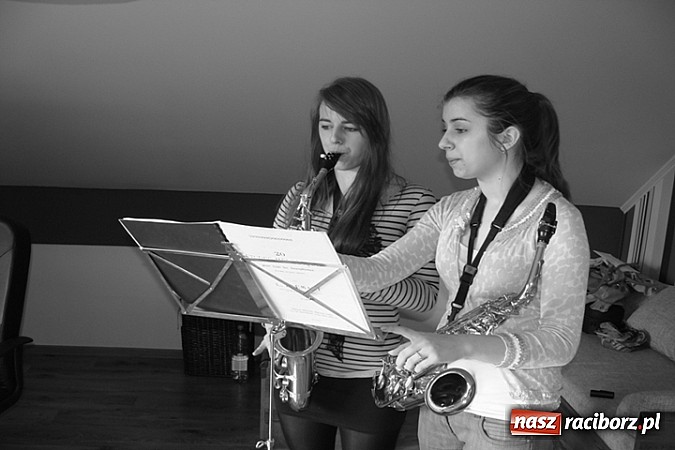 Zdjęcie w galerii na portalu naszraciborz.pl: Nauka gry na instrumentach dla każdego!  wiadomości z regionu