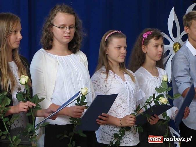 Zdjęcie w galerii na portalu naszraciborz.pl: 74 uczniów raciborskich szkół ze stypendiami wiadomości z regionu
