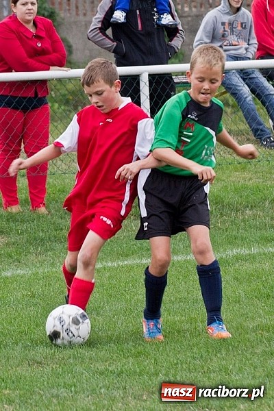Zdjęcie w galerii na portalu naszraciborz.pl: Minimalna porażka trampkarzy Studziennej wiadomości z regionu