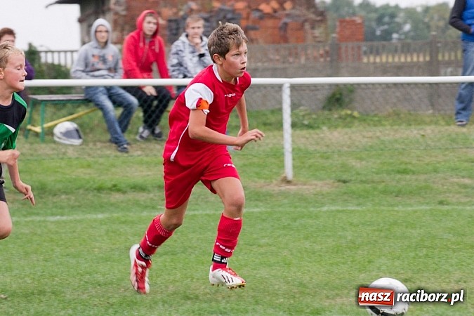 Zdjęcie w galerii na portalu naszraciborz.pl: Minimalna porażka trampkarzy Studziennej wiadomości z regionu