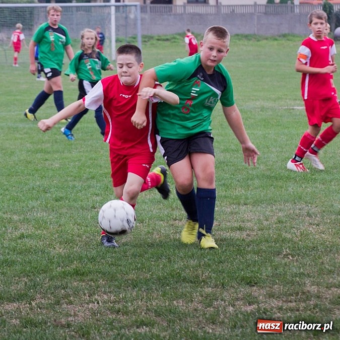 Zdjęcie w galerii na portalu naszraciborz.pl: Minimalna porażka trampkarzy Studziennej wiadomości z regionu