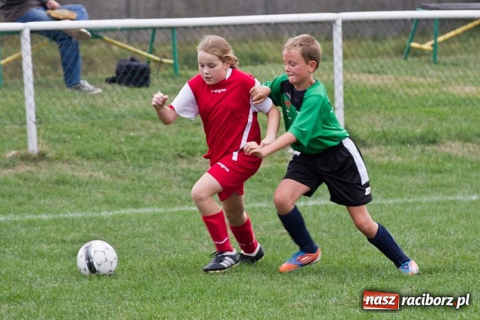 Zdjęcie w galerii na portalu naszraciborz.pl: Minimalna porażka trampkarzy Studziennej wiadomości z regionu