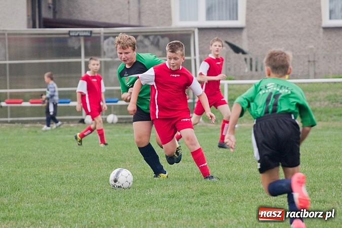 Zdjęcie w galerii na portalu naszraciborz.pl: Minimalna porażka trampkarzy Studziennej wiadomości z regionu