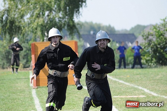Zdjęcie w galerii na portalu naszraciborz.pl: Krzanowice, Pietraszyn, Turze i Sławików - nowi strażaccy mistrzowie powiatu wiadomości z regionu