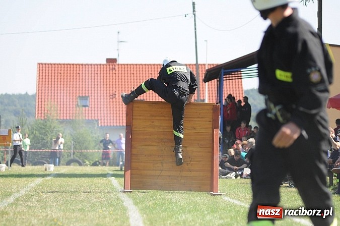 Zdjęcie w galerii na portalu naszraciborz.pl: Krzanowice, Pietraszyn, Turze i Sławików - nowi strażaccy mistrzowie powiatu wiadomości z regionu