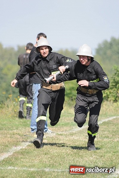 Zdjęcie w galerii na portalu naszraciborz.pl: Krzanowice, Pietraszyn, Turze i Sławików - nowi strażaccy mistrzowie powiatu wiadomości z regionu