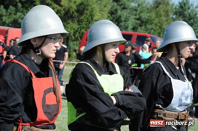 Zdjęcie w galerii na portalu naszraciborz.pl: Krzanowice, Pietraszyn, Turze i Sławików - nowi strażaccy mistrzowie powiatu wiadomości z regionu