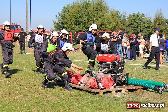 Zdjęcie w galerii na portalu naszraciborz.pl: Krzanowice, Pietraszyn, Turze i Sławików - nowi strażaccy mistrzowie powiatu wiadomości z regionu