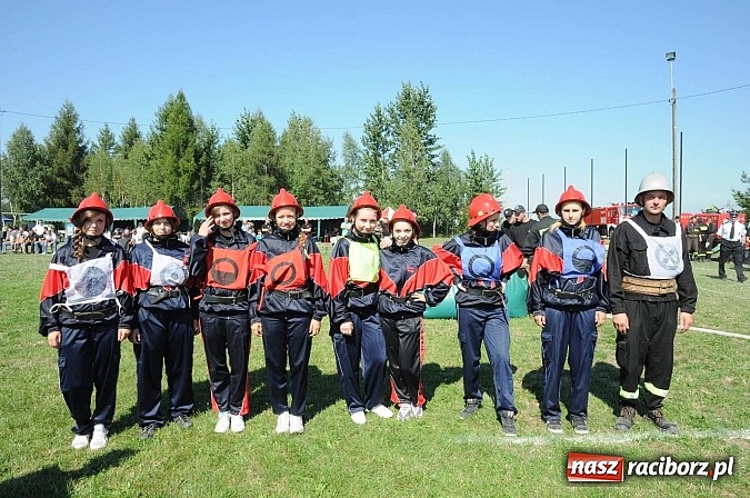 Zdjęcie w galerii na portalu naszraciborz.pl: Krzanowice, Pietraszyn, Turze i Sławików - nowi strażaccy mistrzowie powiatu wiadomości z regionu