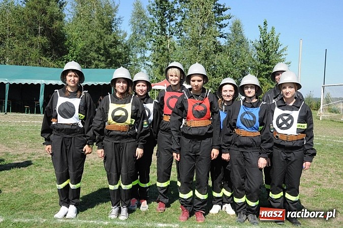 Zdjęcie w galerii na portalu naszraciborz.pl: Krzanowice, Pietraszyn, Turze i Sławików - nowi strażaccy mistrzowie powiatu wiadomości z regionu