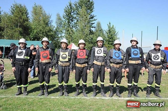 Zdjęcie w galerii na portalu naszraciborz.pl: Krzanowice, Pietraszyn, Turze i Sławików - nowi strażaccy mistrzowie powiatu wiadomości z regionu