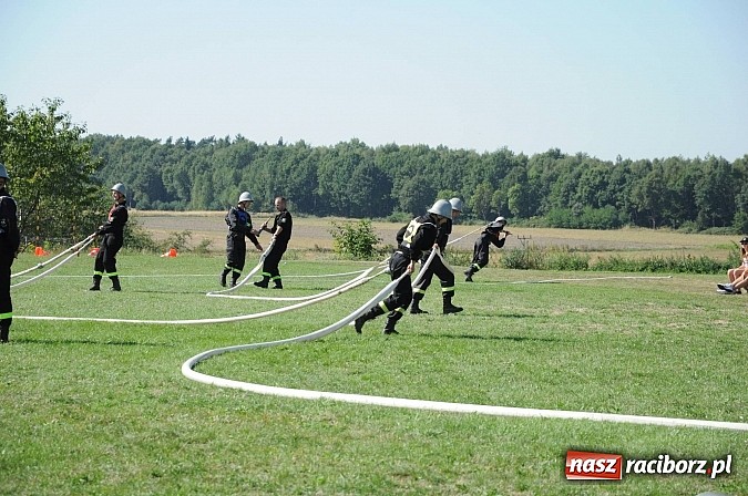 Zdjęcie w galerii na portalu naszraciborz.pl: Krzanowice, Pietraszyn, Turze i Sławików - nowi strażaccy mistrzowie powiatu wiadomości z regionu