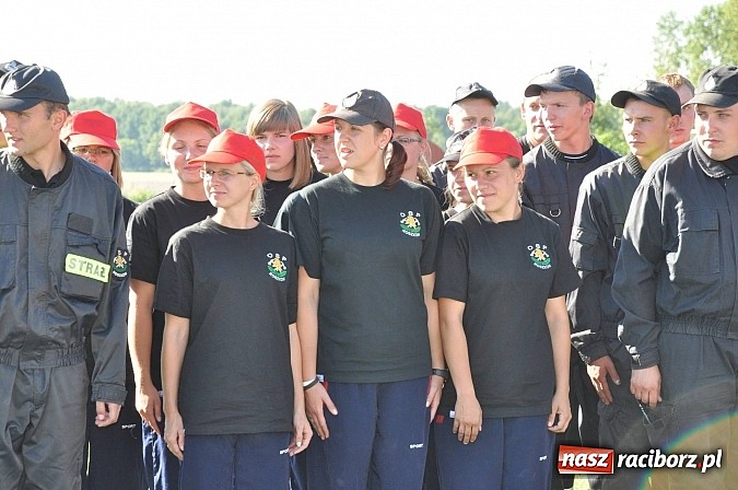 Zdjęcie w galerii na portalu naszraciborz.pl: Krzanowice, Pietraszyn, Turze i Sławików - nowi strażaccy mistrzowie powiatu wiadomości z regionu