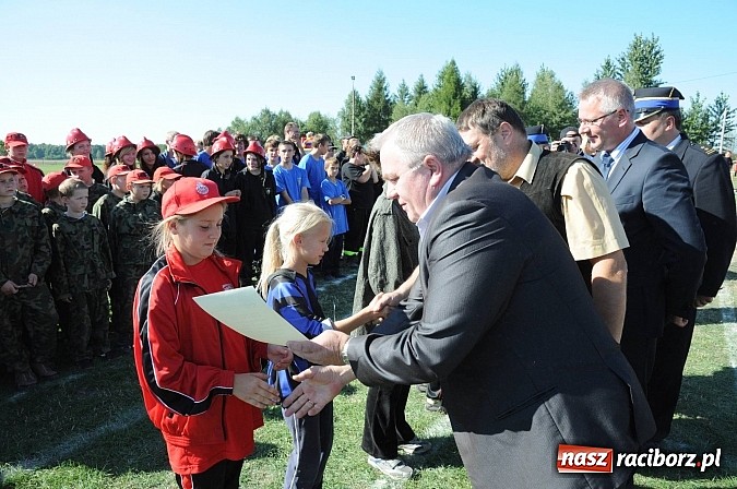 Zdjęcie w galerii na portalu naszraciborz.pl: Krzanowice, Pietraszyn, Turze i Sławików - nowi strażaccy mistrzowie powiatu wiadomości z regionu