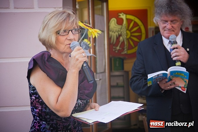 Zdjęcie w galerii na portalu naszraciborz.pl: Narodowe Czytanie Fredry przy RCI wiadomości z regionu
