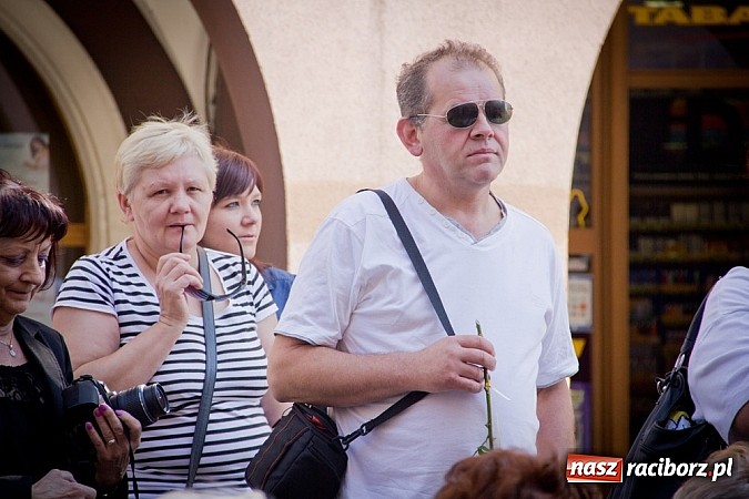 Zdjęcie w galerii na portalu naszraciborz.pl: Narodowe Czytanie Fredry przy RCI wiadomości z regionu