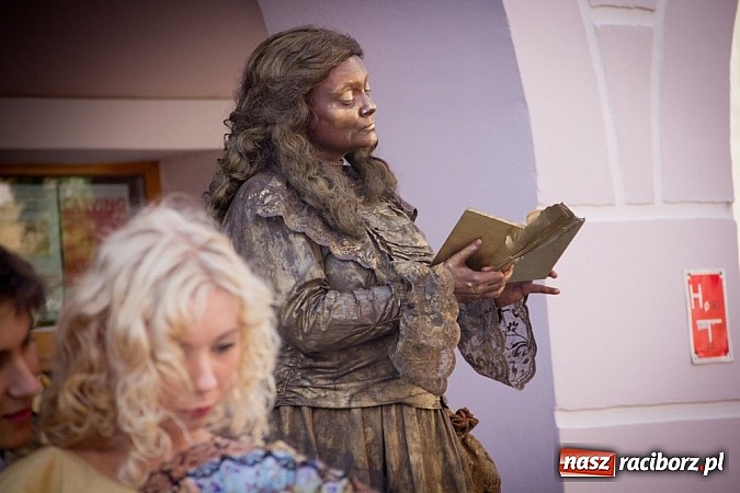 Zdjęcie w galerii na portalu naszraciborz.pl: Narodowe Czytanie Fredry przy RCI wiadomości z regionu