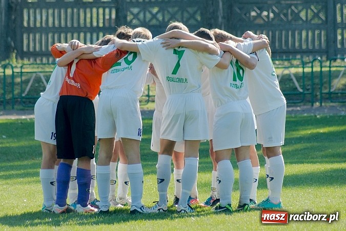Zdjęcie w galerii na portalu naszraciborz.pl: RLJ: Ikar - G&oacute;rnik. 0:7 zgłoś się! wiadomości z regionu