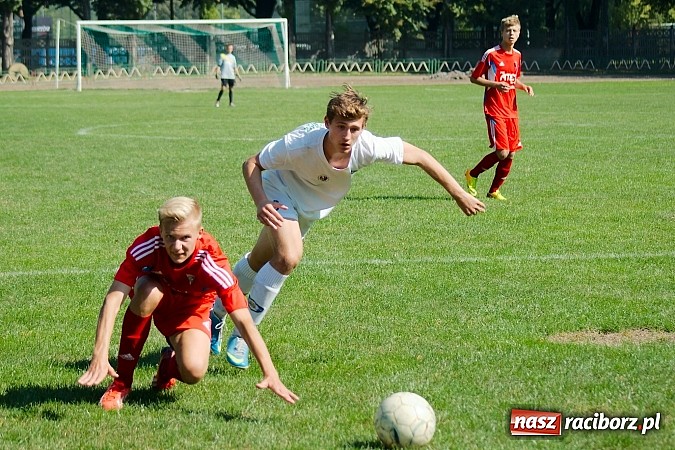 Zdjęcie w galerii na portalu naszraciborz.pl: RLJ: Ikar - G&oacute;rnik. 0:7 zgłoś się! wiadomości z regionu