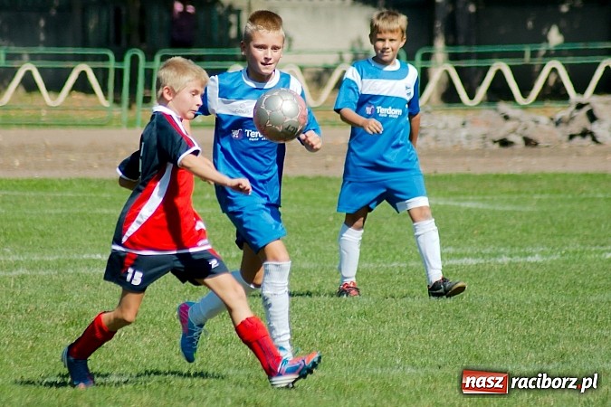 Zdjęcie w galerii na portalu naszraciborz.pl: Unia - MKP Odra Centrum: Pierwsze koty za płoty wiadomości z regionu