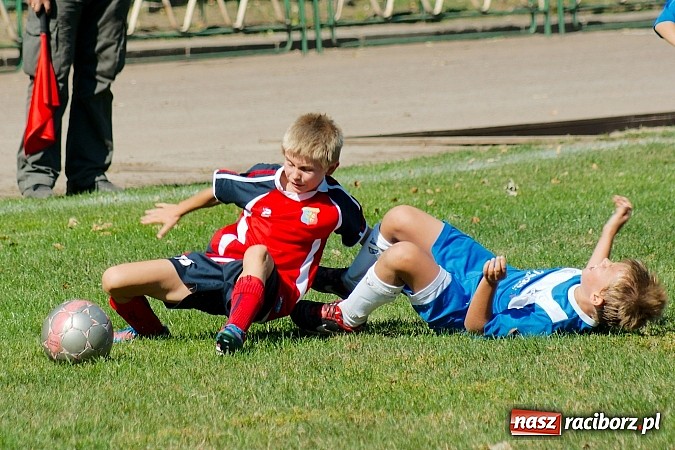 Zdjęcie w galerii na portalu naszraciborz.pl: Unia - MKP Odra Centrum: Pierwsze koty za płoty wiadomości z regionu