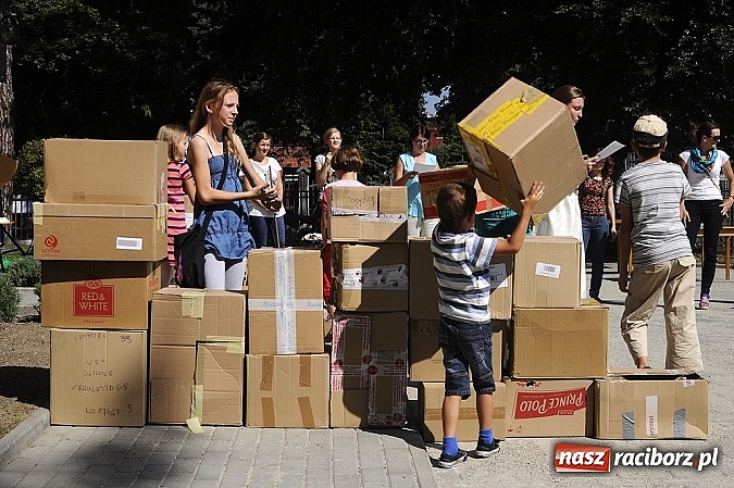 Zdjęcie w galerii na portalu naszraciborz.pl: Zemsta w bibliotece, czyli Narodowe Czytanie wiadomości z regionu