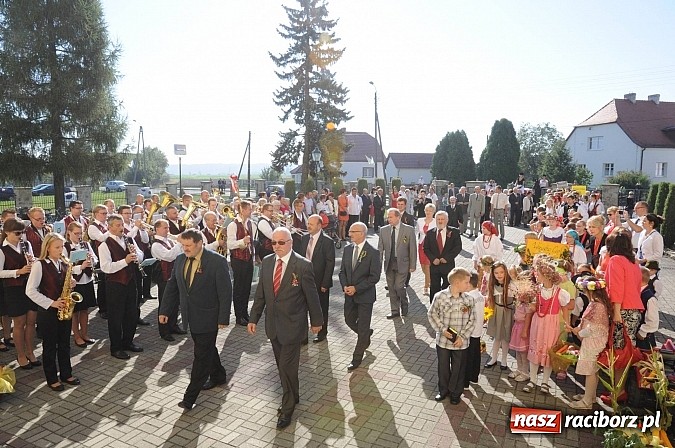 Zdjęcie w galerii na portalu naszraciborz.pl: Dożynki gminy Nędza - Zawada Książęca 2013 wiadomości z regionu