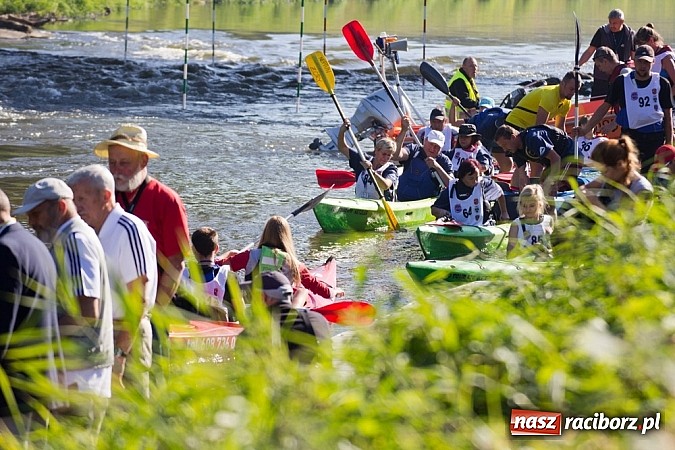 Zdjęcie w galerii na portalu naszraciborz.pl: Siedemdziesiąt kilometrów Odrą z czeskiego Bogumina do Raciborza i Kędzierzyna wiadomości z regionu
